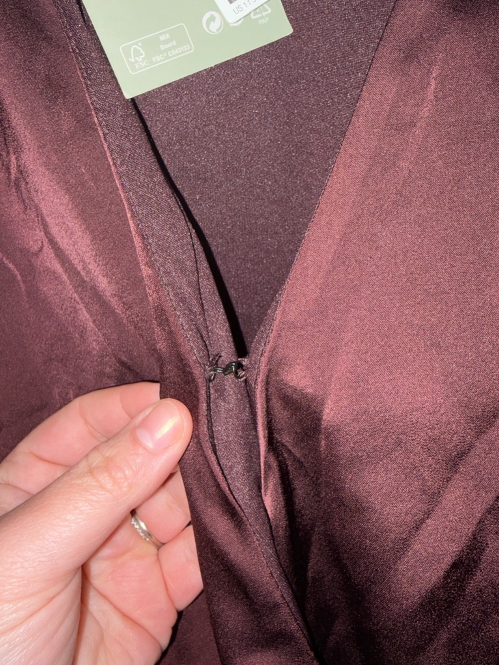 NWT H&M Women’s Burgundy Party Satin Wrap Front Midi Dress Size Medium - Picture 4 of 10